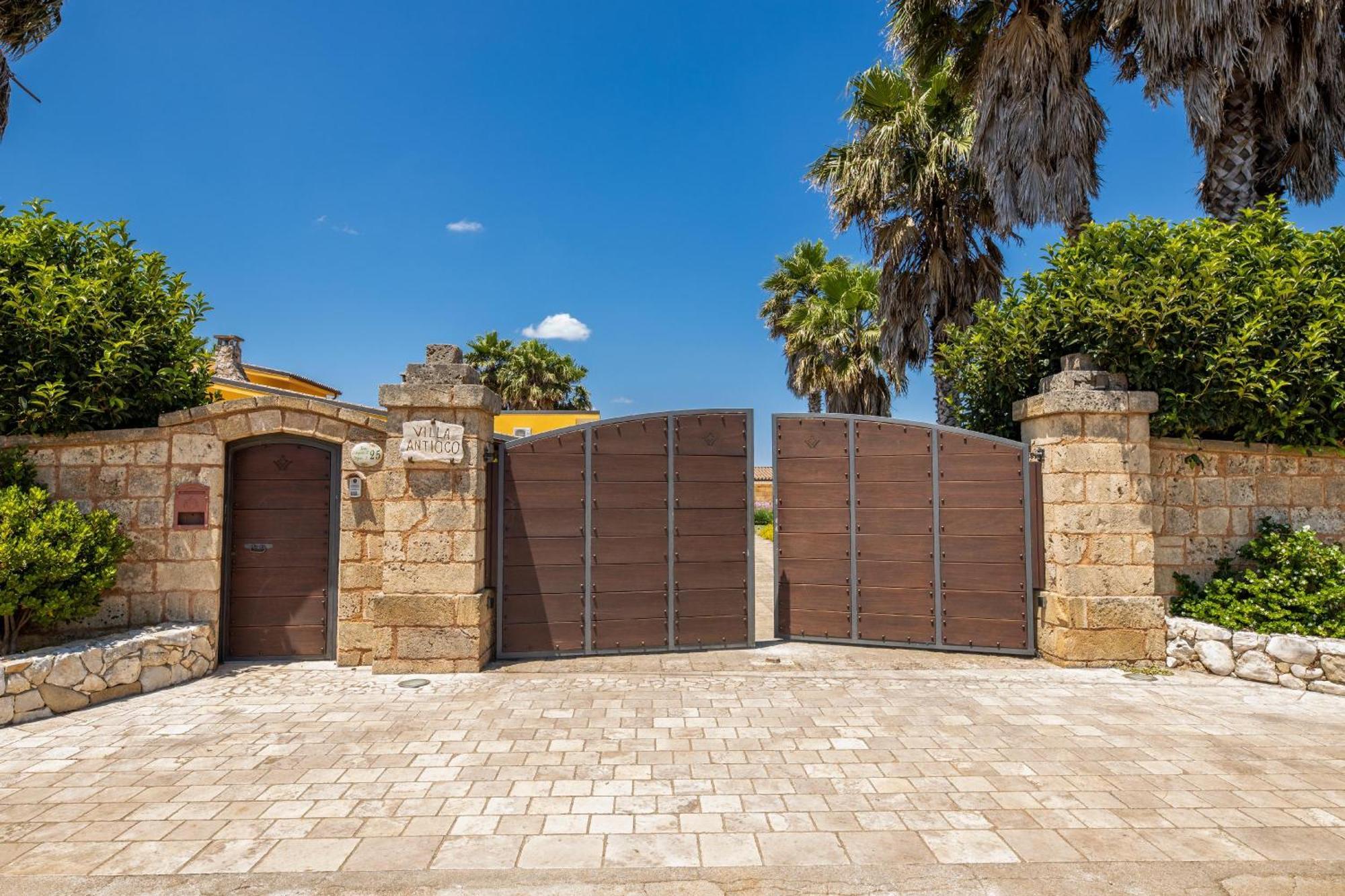 Villa Esmeralda Taviano  Esterno foto