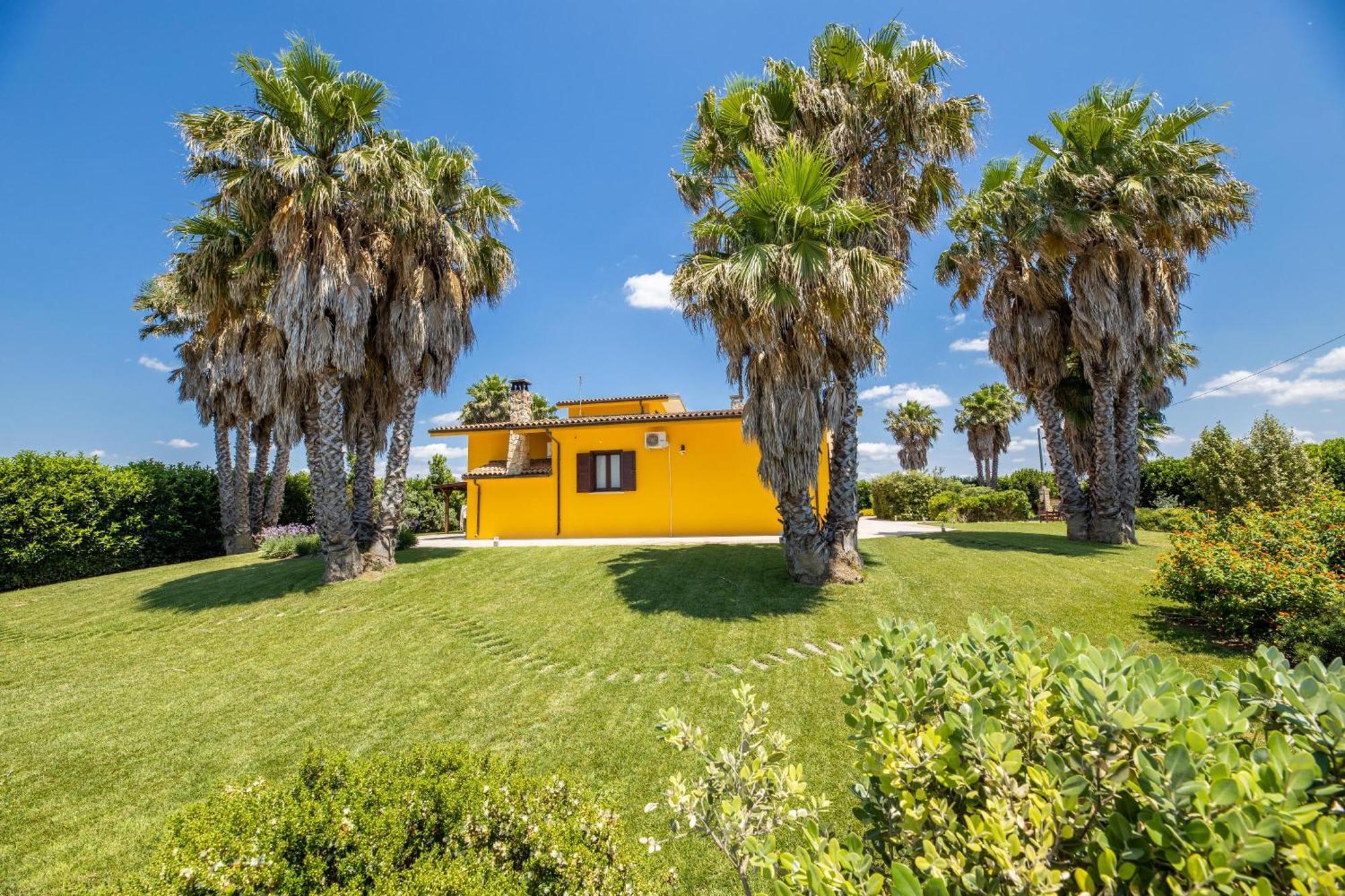 Villa Esmeralda Taviano  Esterno foto